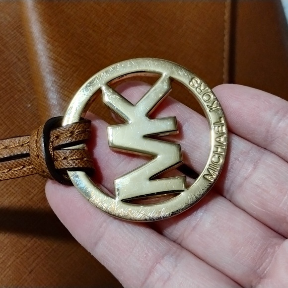 Authentic Michael Kors Jet Set Tote & Matching Wallet - Picture 4 of 16